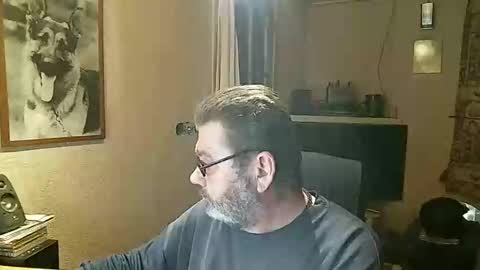 Erwins room welcome sound on online show from January 21, 12:57 am