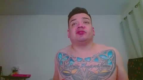 escodamus12 online show from January 8, 12:49 am