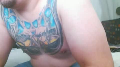 escodamus12 online show from January 1, 11:29 pm