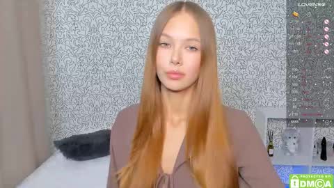 Megan and Brad online show from September 15, 5:09 am