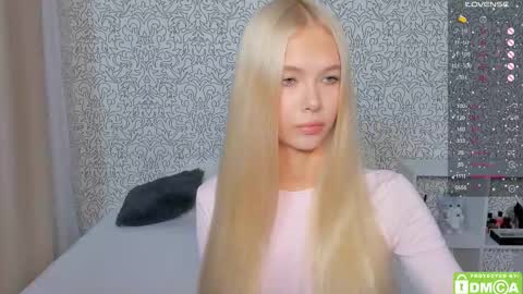 Megan and Brad online show from October 17, 5:00 am