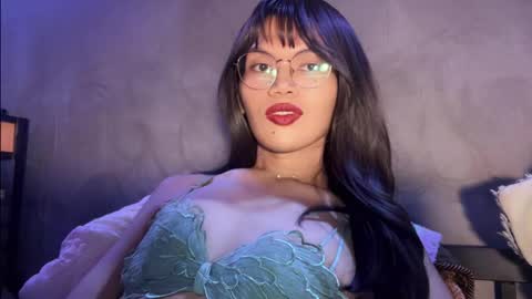 Chelliane online show from March 2, 7:15 am