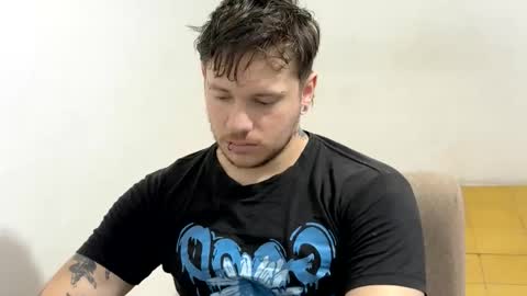 eskol212 online show from March 30, 7:03 pm