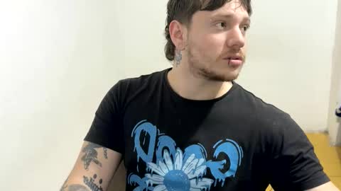 eskol212 online show from March 31, 8:20 pm