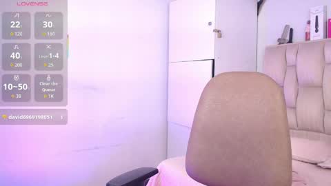 esmeralda_bk online show from April 23, 9:49 pm