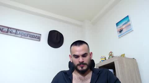 Esteban Fernandez online show from March 5, 8:23 am