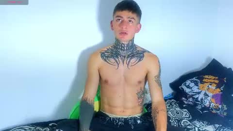 Esteban independent model online show from June 11, 12:32 am