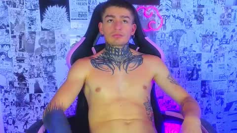 Esteban independent model online show from March 2, 2:13 pm