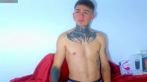 Esteban independent model online show from April 14, 1:42 am
