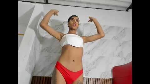 estefani robles online show from May 20, 2:41 am