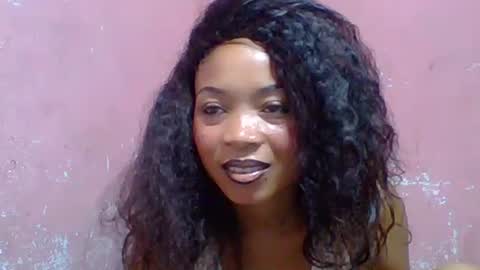 estelah20 online show from November 4, 6:26 am