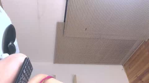 Estrella online show from January 9, 3:23 am