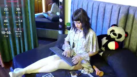 Snapshot of eternal__night chatting on October 16, 5:07 am Sharon online show from October 16, 5:07 am