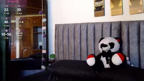 Snapshot of eternal__night chatting on October 10, 4:29 am Sharon online show from October 10, 4:29 am
