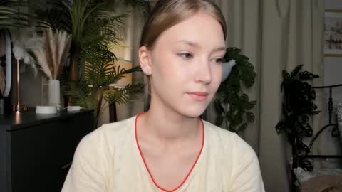 Natalie online show from September 20, 6:16 am