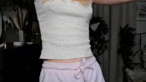 Natalie online show from September 24, 5:47 am