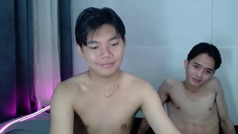 Ethan and Eian online show from February 25, 9:02 am