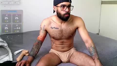 Ethan online show from November 10, 5:27 pm