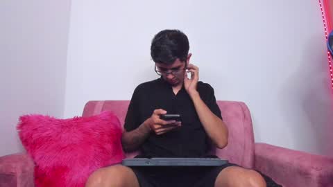 ETHAN SAI online show from December 13, 7:58 am