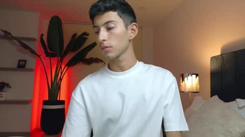 Joan online show from December 22, 4:30 am