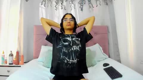 ethanblackwoodd online show from November 25, 7:56 pm