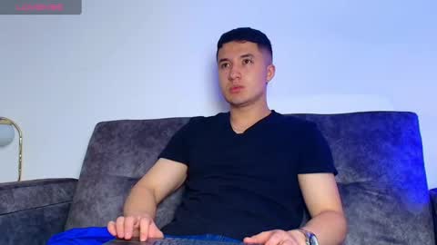 ethanconnor_ online show from October 23, 12:28 pm