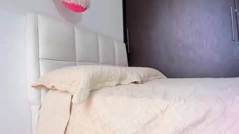  Ethan  online show from February 28, 7:35 pm