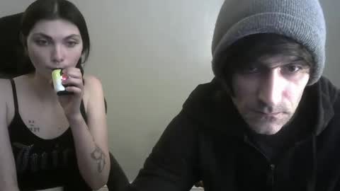 ethanvsvioletxxx online show from October 9, 11:32 pm