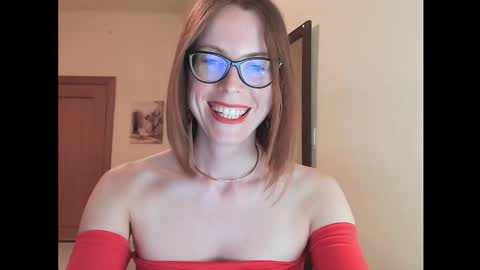 Eva online show from September 30, 7:57 pm