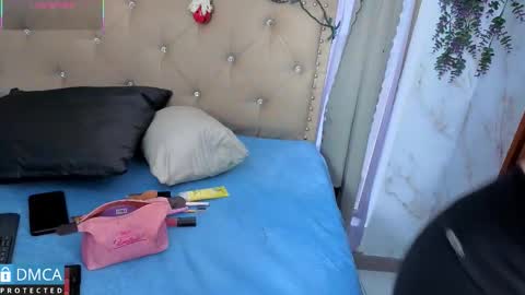 eva delight online show from December 2, 11:19 am