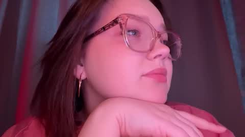 eva_kittenn online show from December 18, 9:59 am