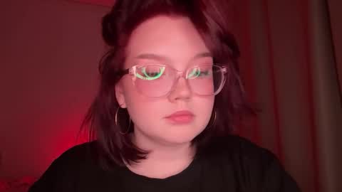 eva_kittenn online show from February 25, 6:33 pm