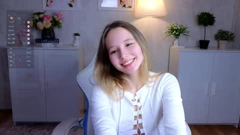 Eva online show from November 30, 9:49 am