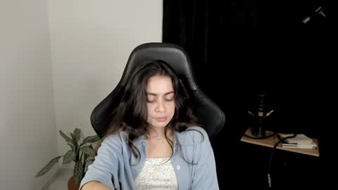 eva_monn online show from December 29, 1:02 am