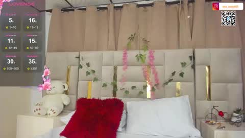 Eva  online show from October 18, 12:31 pm