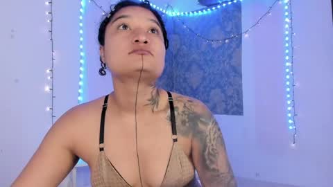 Eva  online show from April 22, 10:00 am