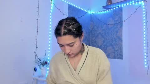 Eva  online show from April 25, 10:28 am