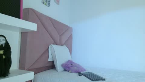 Eva Sin online show from June 2, 11:29 pm