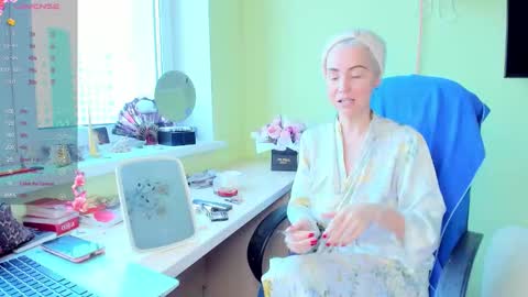 Eva online show from December 15, 10:22 am