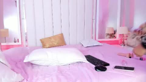 evaa_honey online show from June 17, 11:10 pm