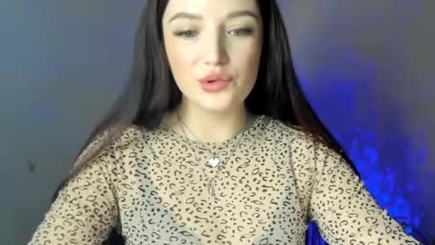 Eva online show from February 3, 9:29 pm