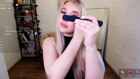 Eva  online show from March 19, 3:34 am