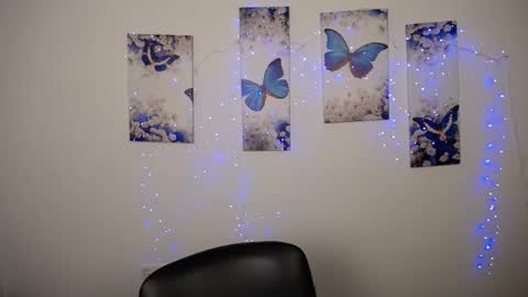 Eva online show from April 23, 12:29 pm