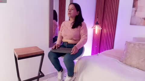 EVA GODDESS  online show from May 22, 8:26 pm