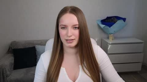 Snapshot of evajuly chatting on February 13, 7:45 am Eva online show from February 13, 7:45 am
