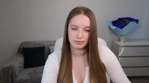 Snapshot of evajuly chatting on February 16, 7:48 am Eva online show from February 16, 7:48 am