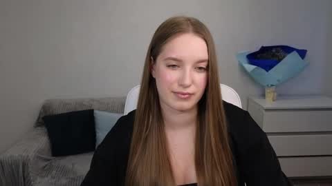 Snapshot of evajuly chatting on January 22, 9:13 am Eva online show from January 22, 9:13 am