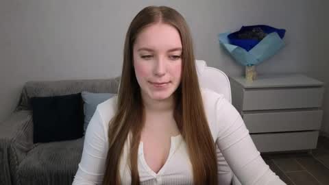 Snapshot of evajuly chatting on February 5, 6:13 am Eva online show from February 5, 6:13 am