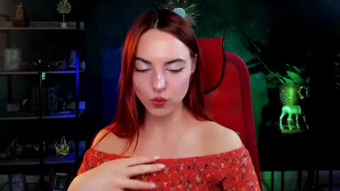 Eva  online show from April 4, 12:34 pm