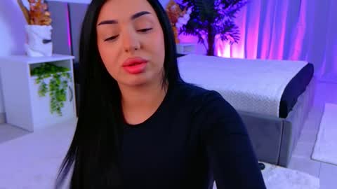 Eva online show from April 21, 4:36 pm
